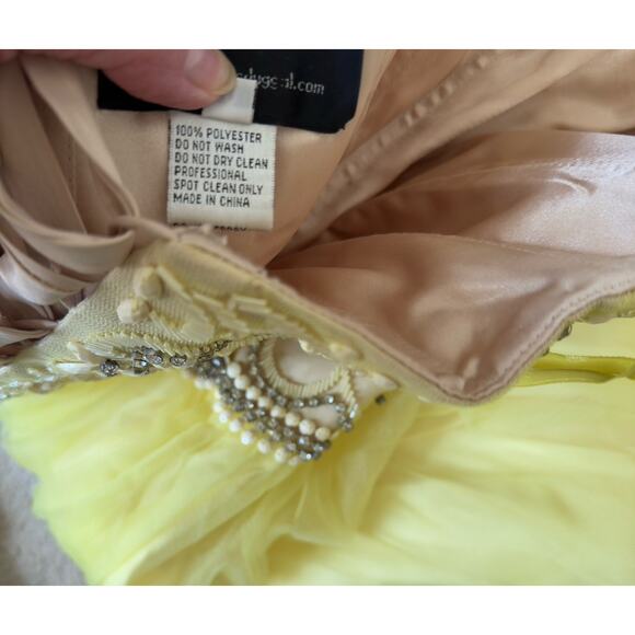 Mac Duggal Yellow Corset Beaded Ball Gown Rhinestones Satin Tulle Sz 0 - Picture 12 of 15